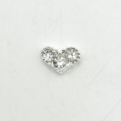 Queen - Nail Charms 10pc - #190 Silver Wide Hearts with Big Crystals