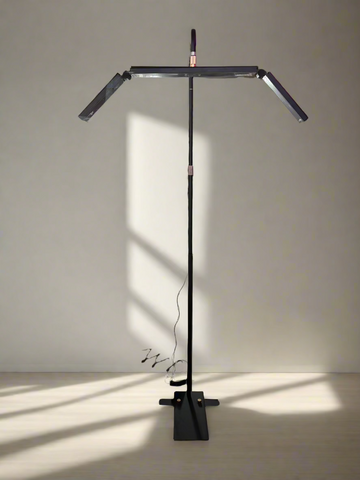 Led Light with Stand (Black)